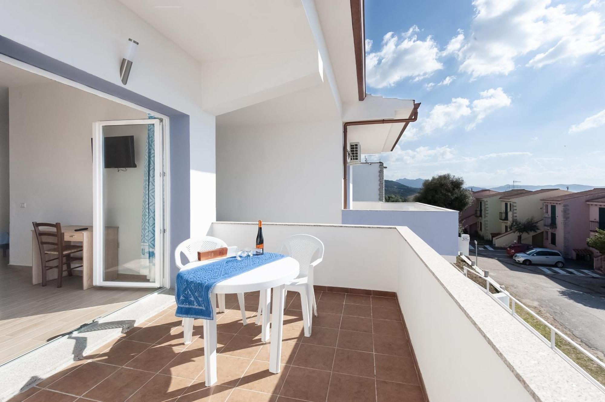 Beb Con Piscina Villa Del Borgo Badesi Exteriör bild