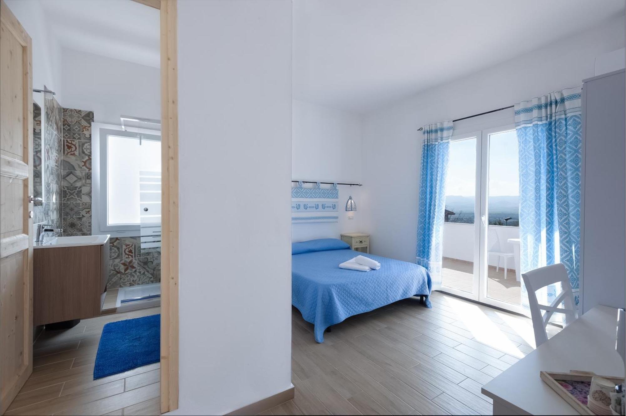 Beb Con Piscina Villa Del Borgo Badesi Exteriör bild
